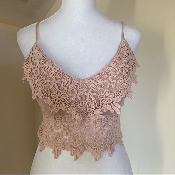 Windsor Blush Lace Crop Top size Small - Picture 3 of 7